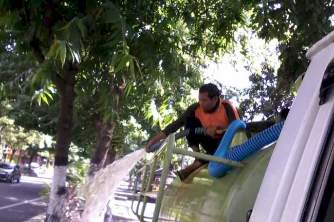 Pemeliharaan Taman Rutin DPUPR Kabupaten Klaten 20 Januari 2020