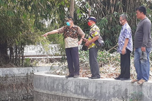 Pengecekan Pembangunan Bendung Plundungan