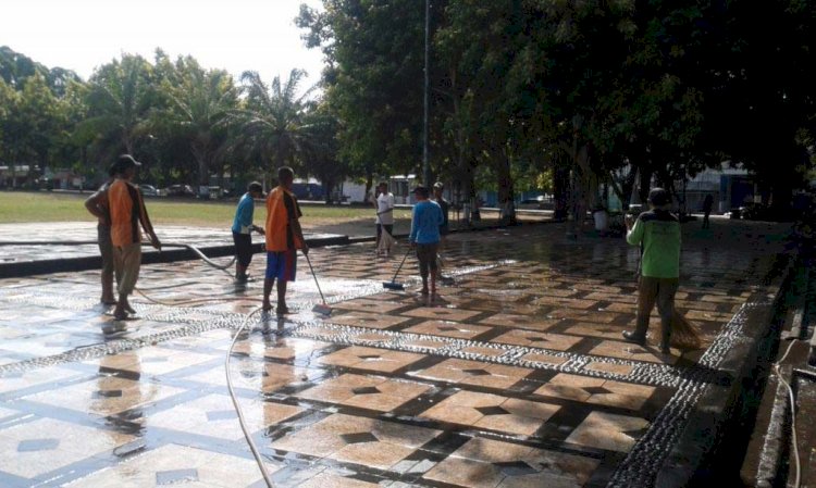 Pembersihan Alun – Alun Kabupaten Klaten