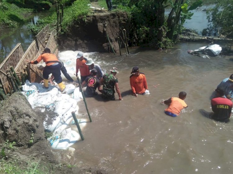 Penanganan Darurat Tanggul Jebol Kali Slegrengan